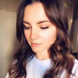 Meet your Posher, Leya